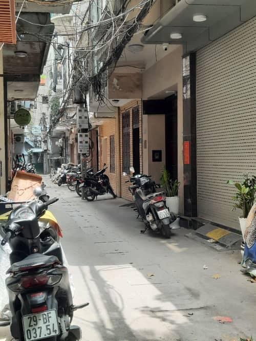 Nhà riêng 191 Bà Triệu, Hai Bà Trưng 68m² giá 20 tỷ - Gần Vincom Bà Triệu!