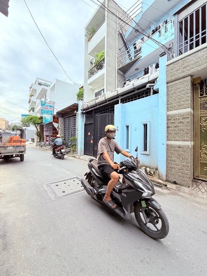 Nhà phố Tân Bình 120m² giá 17.5 tỷ - Đầu tư sinh lời cao!