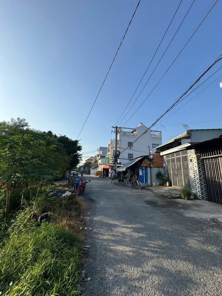Đất mặt tiền đường Nguyễn Thị Đành, Hóc Môn 160m² giá 7 tỷ - Khu dân cư đông đúc!