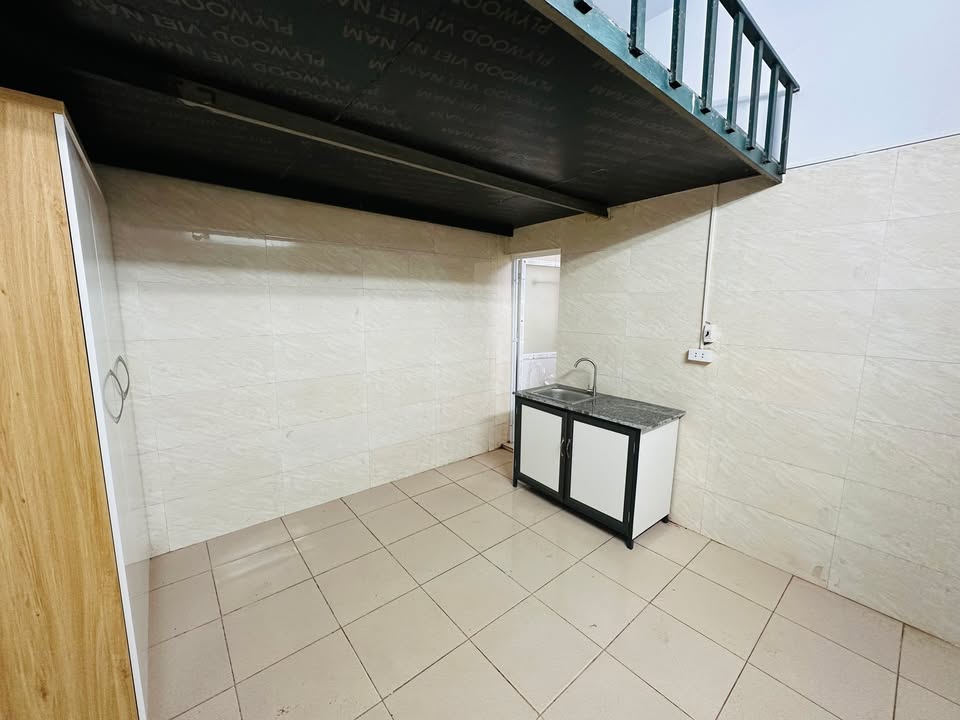 Phòng trọ Phạm Văn Đồng 23m² giá 2.5 triệu - Nội thất đầy đủ, vào ở ngay!