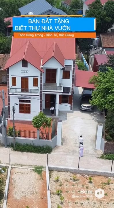 Biệt thự Dĩnh Trì, Lạng Giang 500m² giá 3 tỷ - Nhà 2 tầng, ô tô vào tận sân!