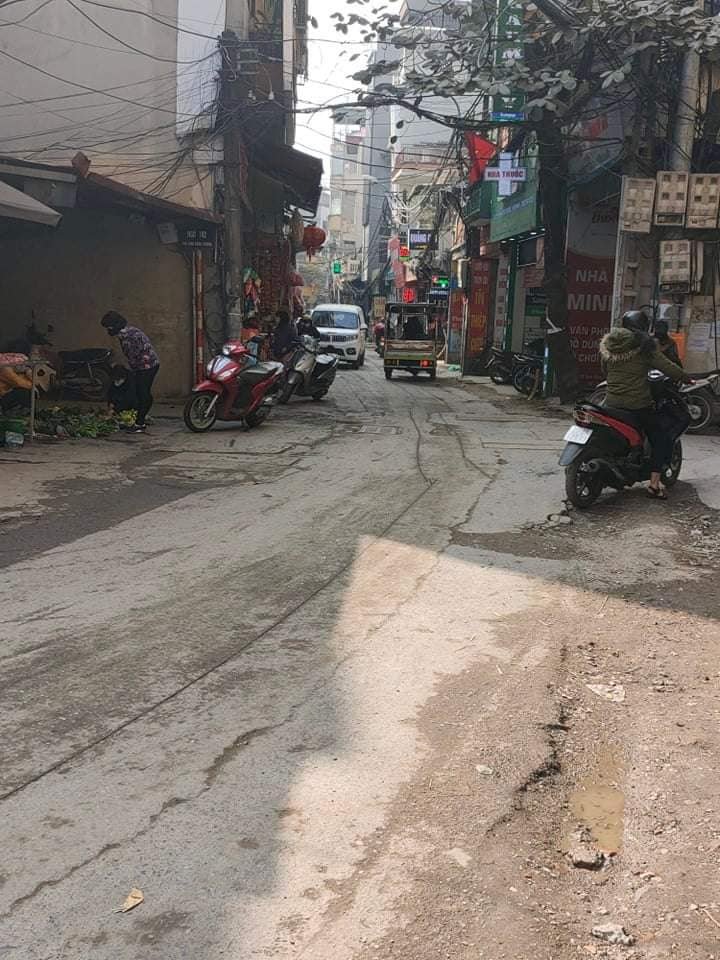 Đất nền Định Công 42m² giá 2.7 tỷ - Đầu tư sinh lời hiếm có!