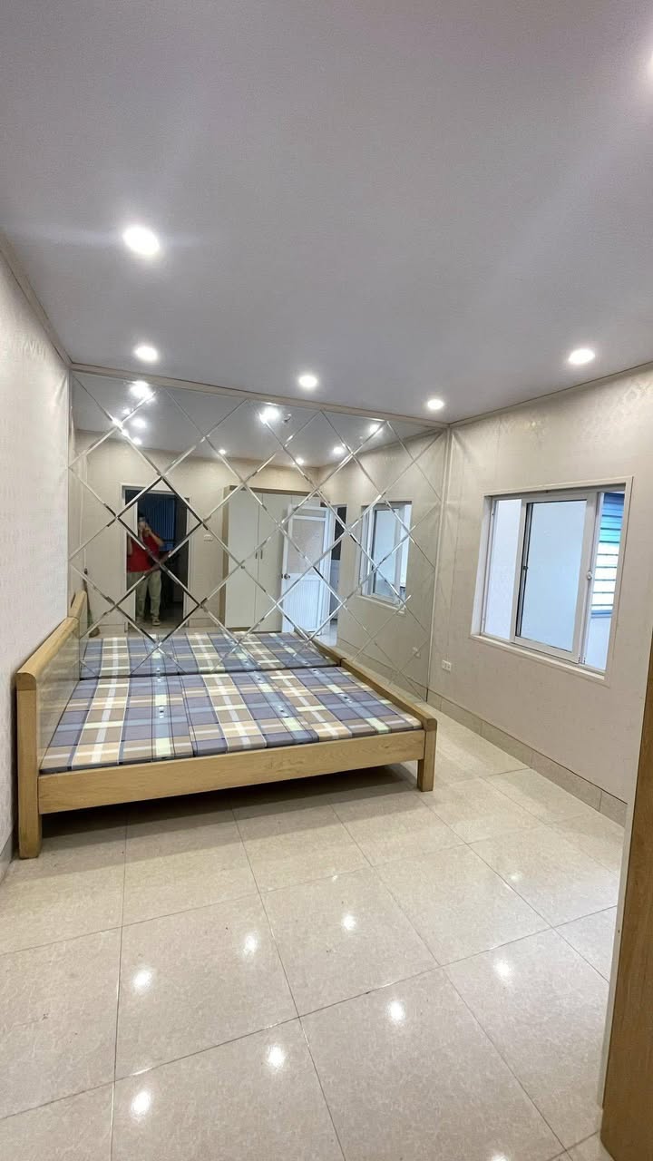 Căn hộ cho thuê khu tập thể A9 Nghĩa Tân, Cầu Giấy 50m² - Tiện nghi đầy đủ, giá chỉ 6.5 triệu!