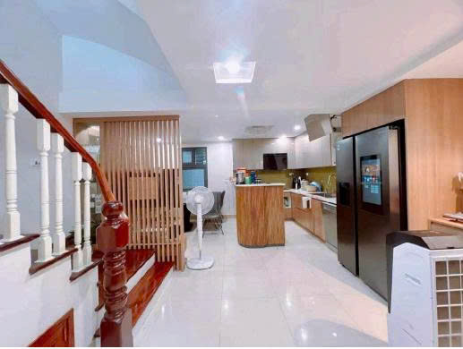 Nhà riêng cho thuê tại Linh Lang, Ba Đình - 58m² giá 15 triệu - Ô tô vào tận nhà!