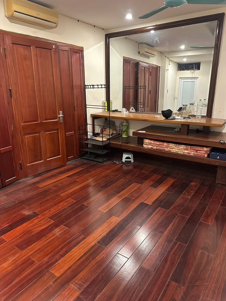 Căn hộ cho thuê Khu tập thể Toà Án, Đống Đa 65m² giá 8.5 triệu - Sẵn sàng vào ở!