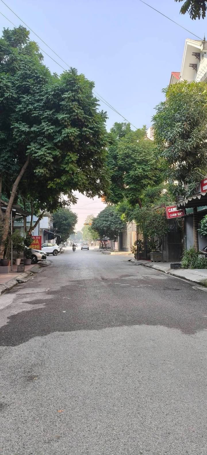 Bán gấp FrontHouse 3 tầng Phú Điền Bắc Từ Sơn 100m² - Kinh doanh đắc địa!