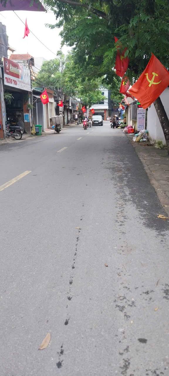 Nhà 3 tầng mới xây tại Phượng Nghĩa, Chương Mỹ, Hà Nội 50m² - Thiết kế hiện đại, tiện ích đầy đủ!