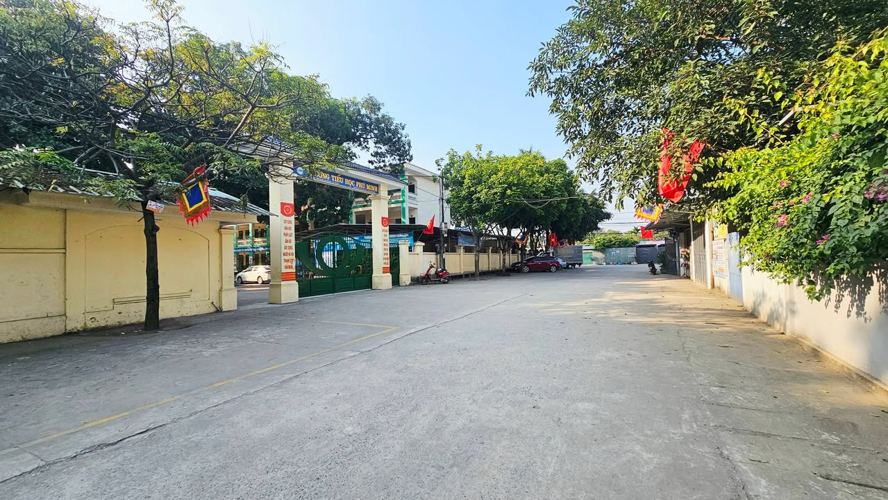 Đất thổ cư Phú Minh, Sóc Sơn 80m² giá 3.x tỷ - Ô tô đỗ cửa, gần trường cấp 1!