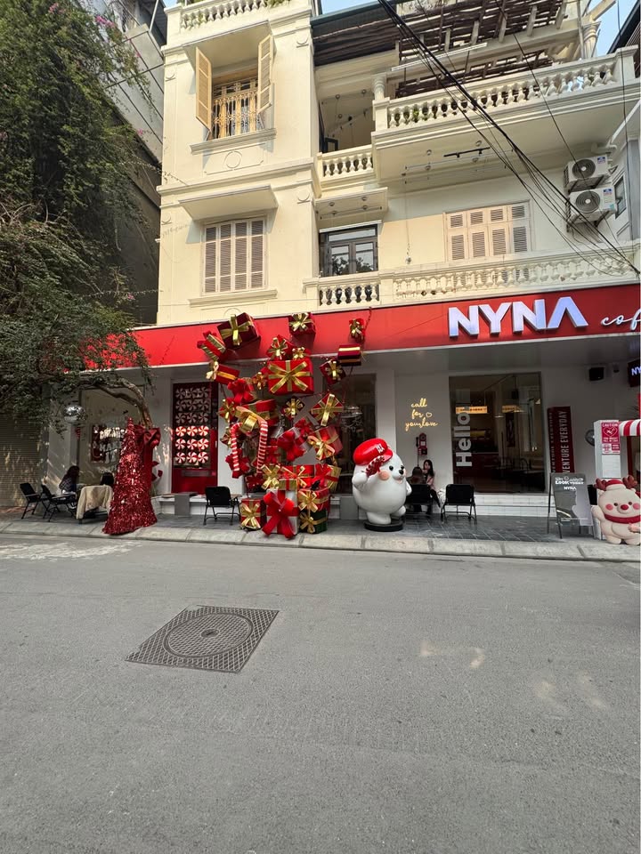 Căn hộ tập thể kinh doanh Đống Đa 100m² giá 6 tỷ - Mặt tiền sầm uất, oto đỗ cửa!