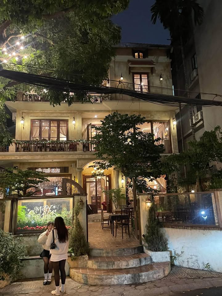 Biệt thự Pháp cổ cho thuê tại Ngô Thì Nhậm, Hai Bà Trưng 190m² - Vị trí đắc địa, phù hợp cho thương hiệu cao cấp!