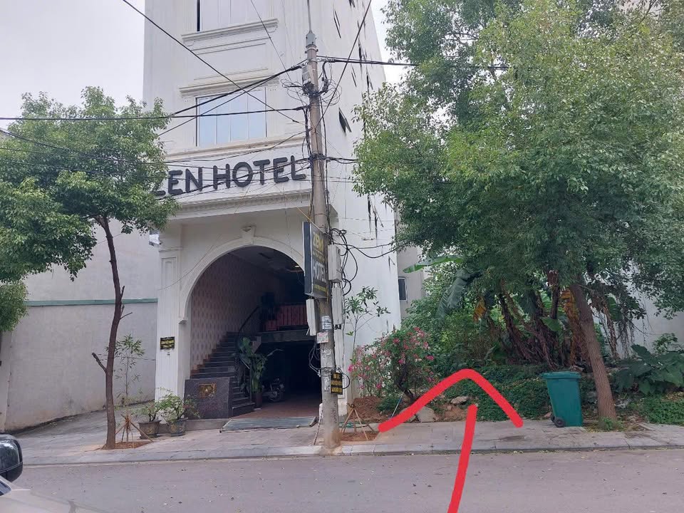 Front House 100m² Nguyễn Tất Thành Vĩnh Yên giá 3.7 tỷ - Kinh doanh tuyệt vời!