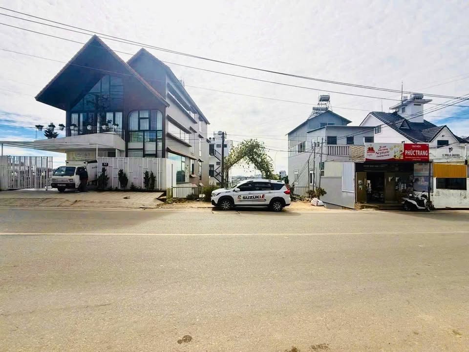 Đất mặt tiền đường Bạch Đằng, phường Lang Biang, 250m² giá 15.5 tỷ - Cơ hội đầu tư hấp dẫn!