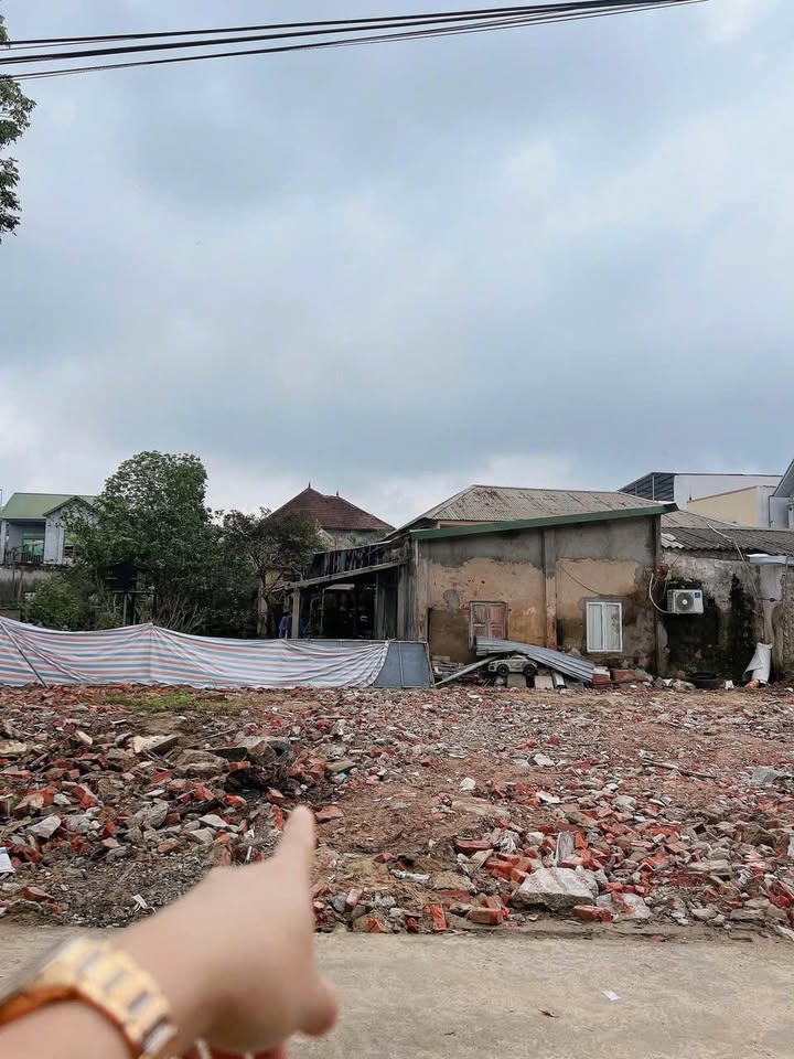 Đất nền Hưng Dũng, Vinh 50.2m² giá chỉ 2 tỷ - Đường ô tô vào tận nơi!