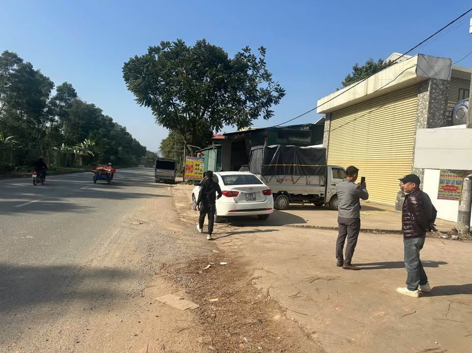 Đất mặt Đại lộ Thăng Long 1.145m² giá 93.6 tỷ - Cơ hội đầu tư hiếm có!