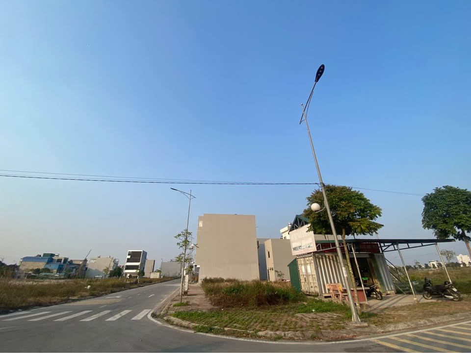 Đất KĐT Nam Sông Đào 69m² giá thương lượng - Gần chợ và trường học!