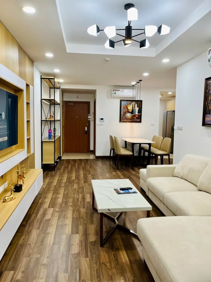 Căn hộ Ecolife Tây Hồ 107m² giá 17 triệu - Nội thất đầy đủ, vào ở ngay!