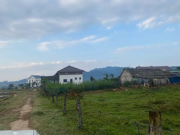 Lô đất Thạch Xuân 1000m² giá chỉ 1.25 tỷ - Nở hậu, thổ cư sẵn có!