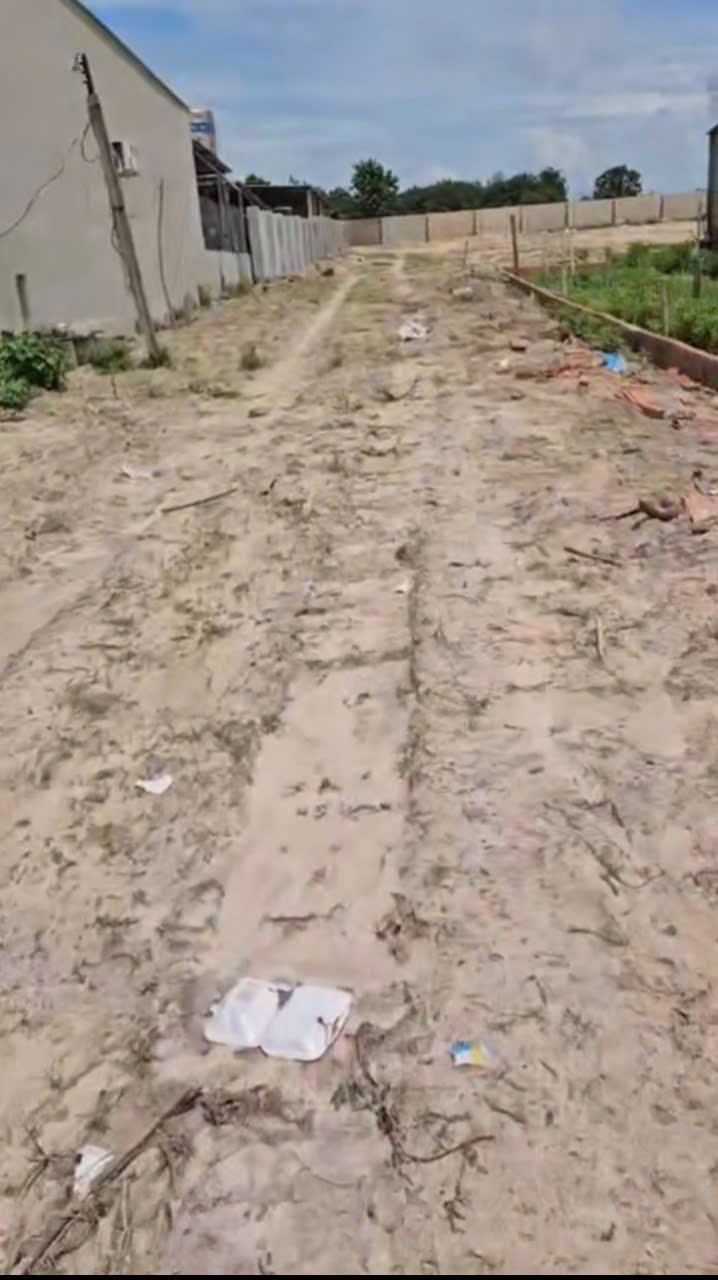 Đất nền Bến Cát 2000m² giá 5 tỷ - Đầu tư sinh lời ngay!