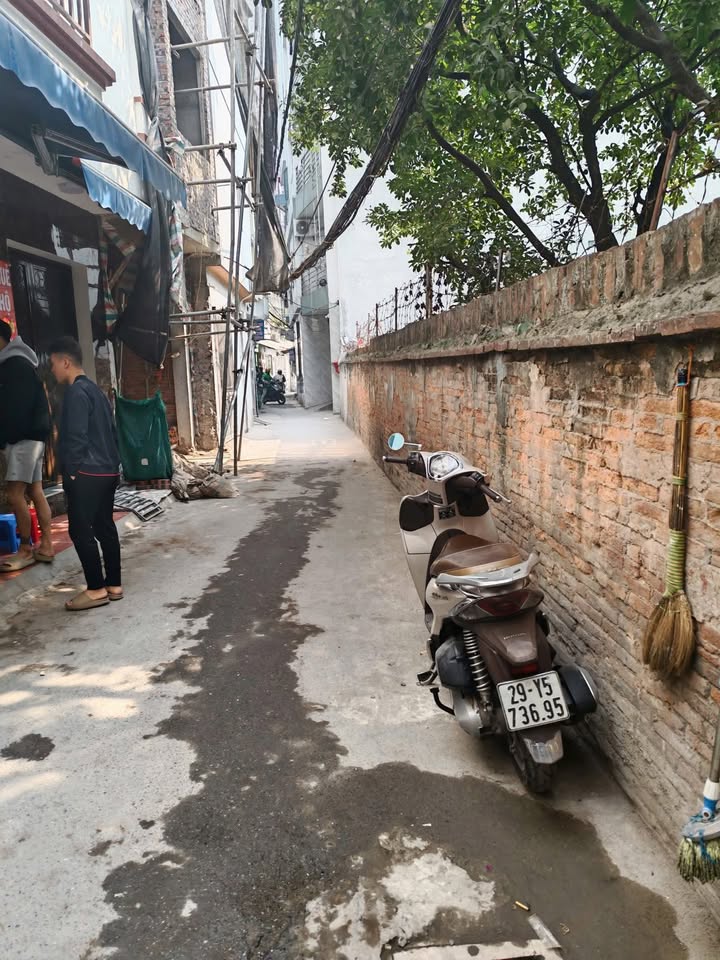 Nhà phố Mỹ Đình 34m² giá 10.5 tỷ - Ngõ thông kinh doanh, gần phố!