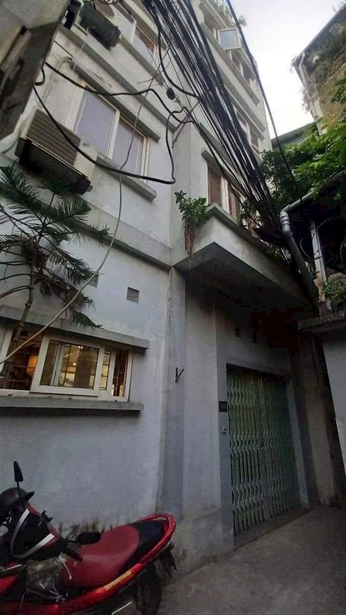 Nhà phố 4 tầng Cống Vị, Ba Đình 30m² giá 4 tỷ - Đầu tư bền vững!