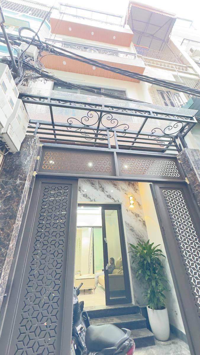 Nhà phố Trần Khát Chân, Hai Bà Trưng 50m² giá 14.2 tỷ - Nội thất xịn, về ở ngay!