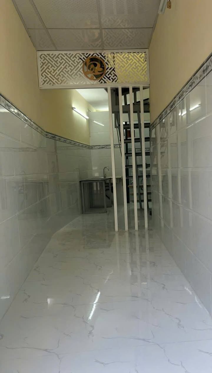 Nhà 1 xẹt Quận 7 21m² giá 900 triệu - Gần mặt tiền Huỳnh Tấn Phát!