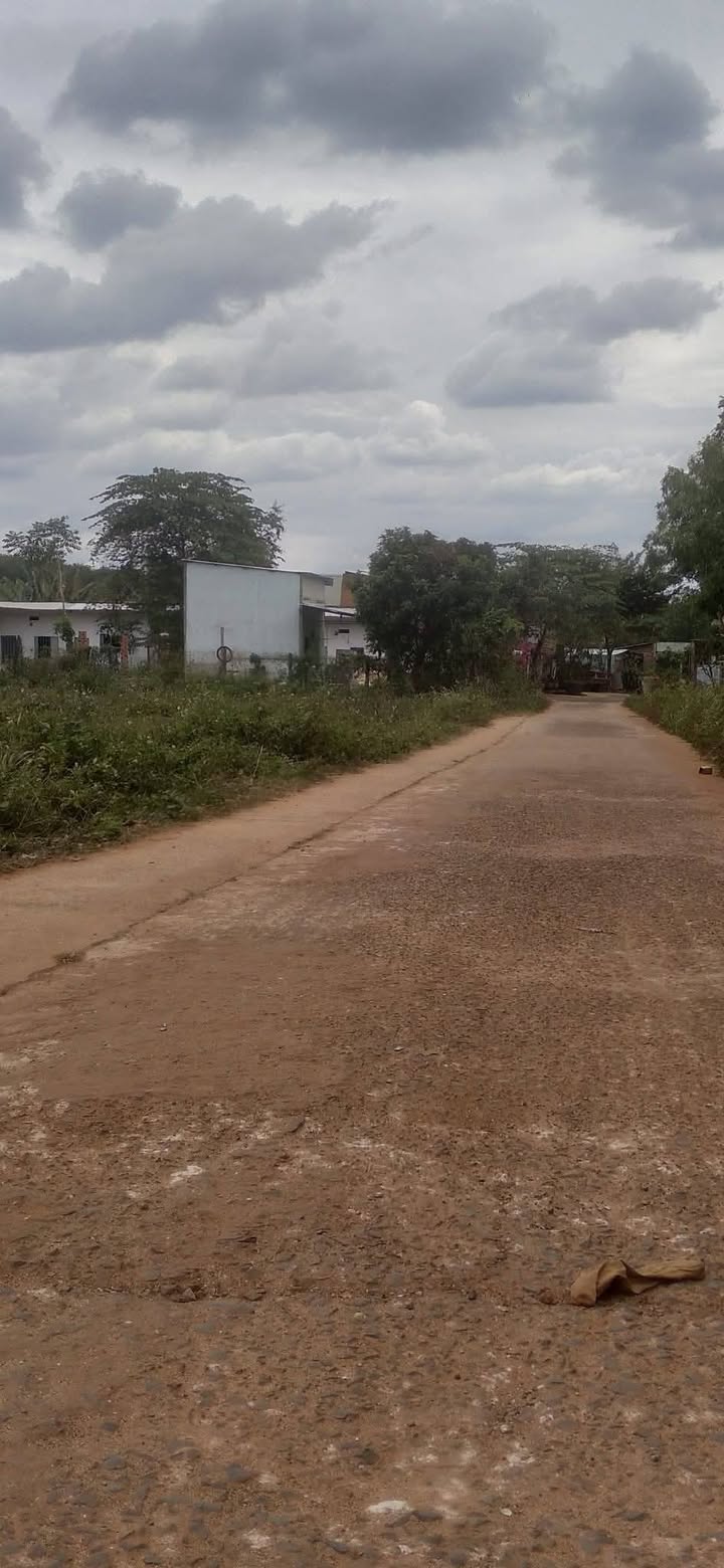 Đất thổ cư An Lộc Bình Long 380m² giá 720 triệu - Nằm đối diện trường cấp II Thanh Phú!