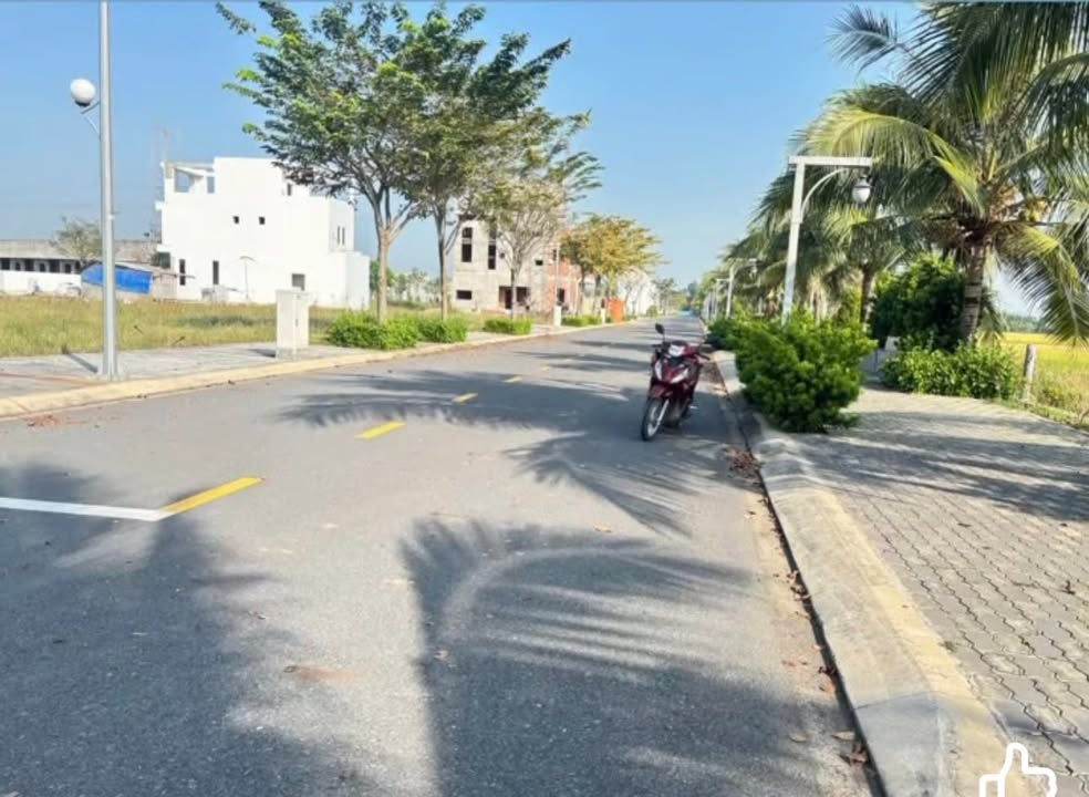 Đất nền khu dân cư Kinghill, xã Thanh Phú, Bến Lức 90m² - Sổ hồng riêng, giá chỉ 1.95 tỷ!