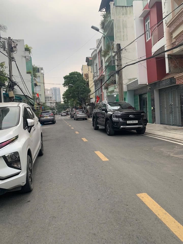 Đất mặt tiền đường số Tân Thuận, quận 7, 62m², giá 9.5 tỷ - Cơ hội đầu tư đắc địa!