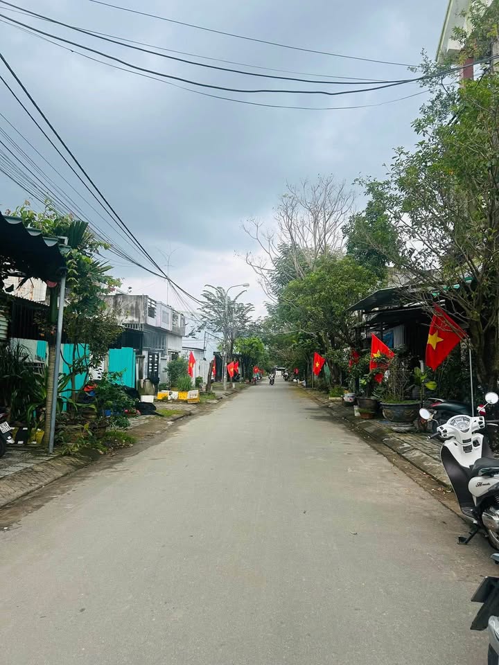 Lô đất Trà Na Đà Nẵng 75m² giá 3.15 tỷ - Vị trí lý tưởng để xây dựng