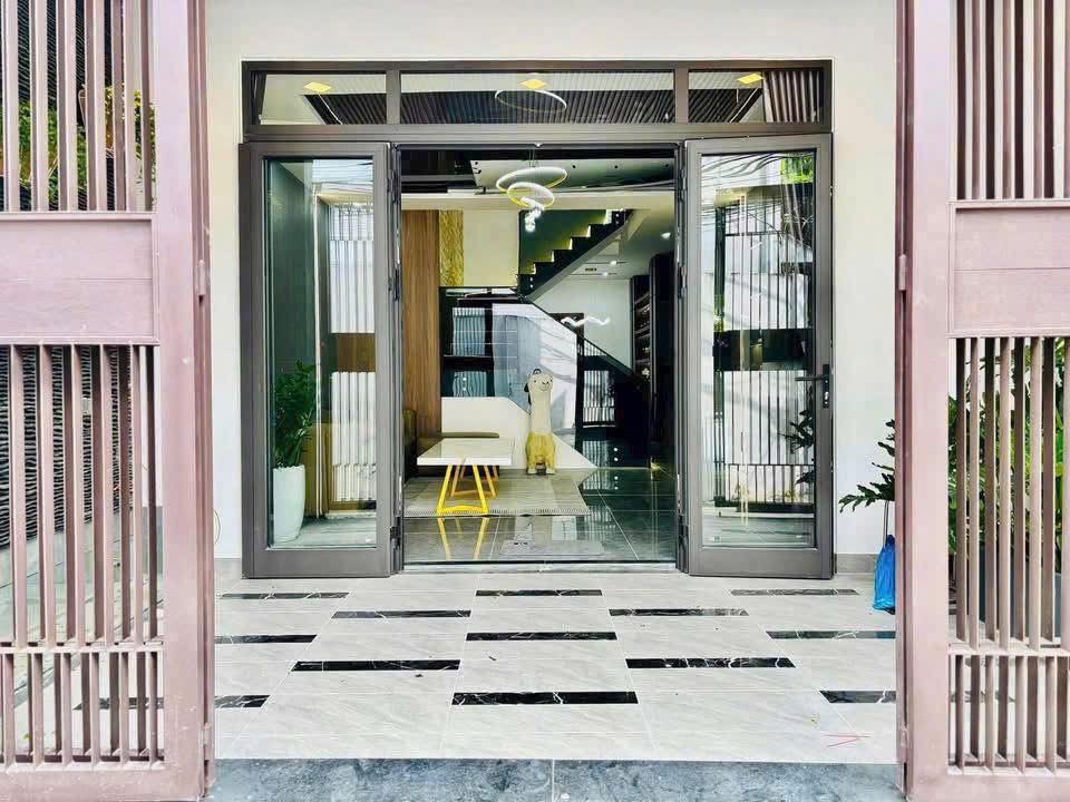 Nhà 2 tầng 2 mặt tiền hẻm xe hơi Điện Biên Phủ 72m² giá 7.2 tỷ - Đầu tư sinh lời ngay!