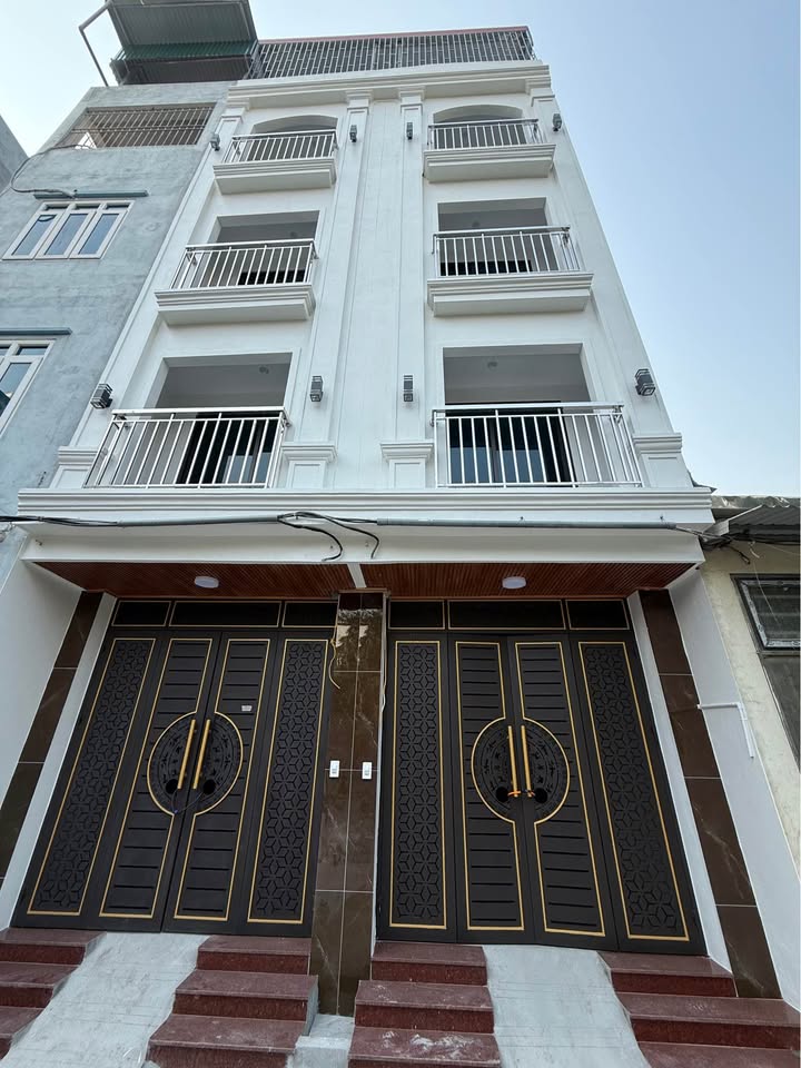 Nhà đẹp Tây Mỗ 37m² giá 6.48 tỷ - Đón Tết ở ngay, tiện ích đầy đủ!