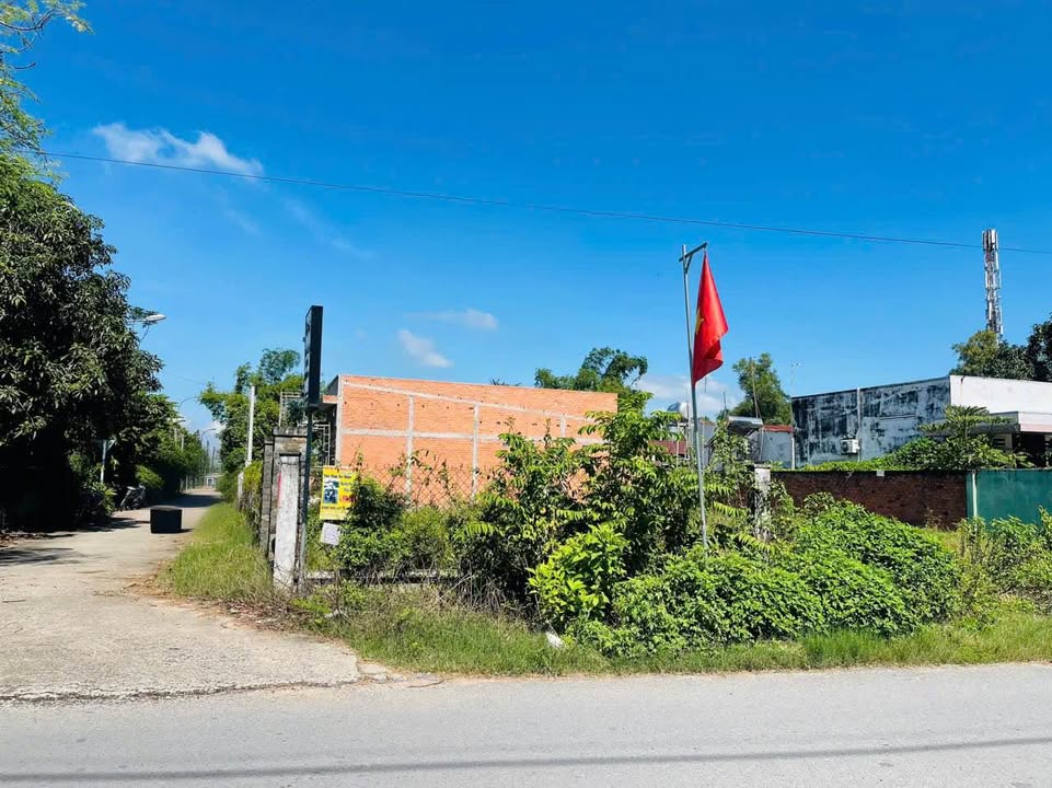 Đất thổ cư 200m² Tân Thông Hội, Củ Chi - Mặt tiền đường Suối Lội, giá chỉ 4.39 tỷ!