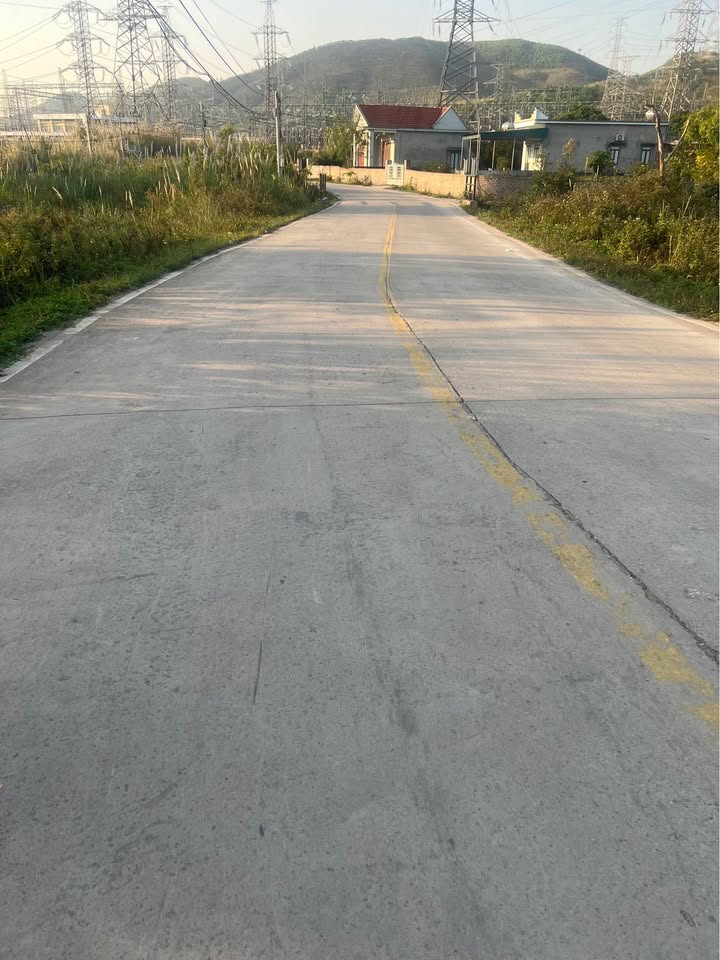 Đất ở Thôn Đất Đỏ, xã Thống Nhất 700m² giá 1.9 tỷ - Đầu tư lý tưởng!