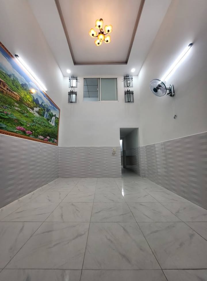 Nhà 2 tầng Tân Thới Hiệp Q12 38.5m² giá 3.28 tỷ - Pháp lý rõ ràng, sổ hồng riêng!
