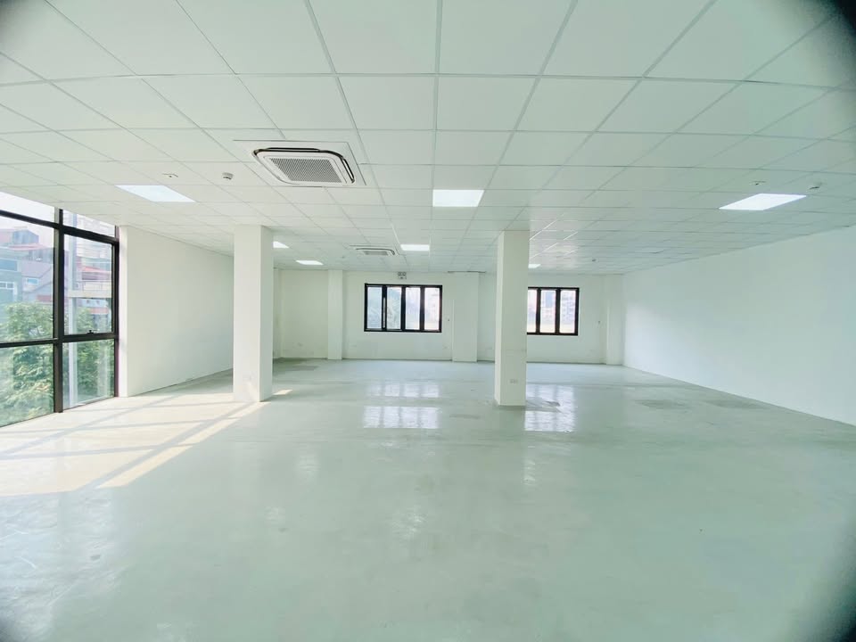 Văn phòng cho thuê tại Triều Khúc - Thanh Xuân 60m² giá chỉ 10 triệu/tháng - Cơ hội vàng cho doanh nghiệp!