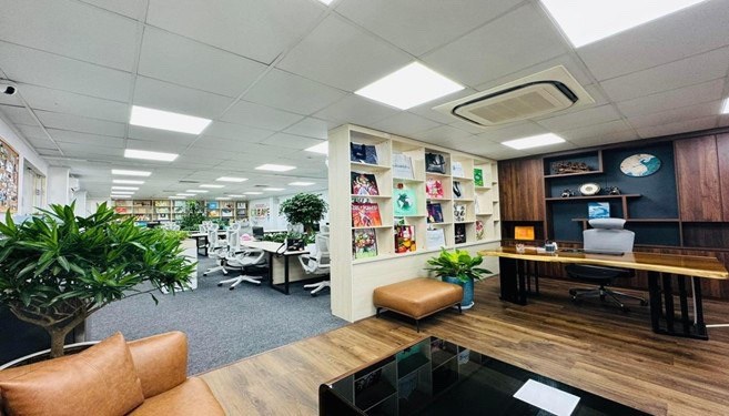 Văn phòng cho thuê tại Vũ Tông Phan, Thanh Xuân 180m² giá 30 triệu - Diện tích rộng, sẵn sàng vào làm việc!