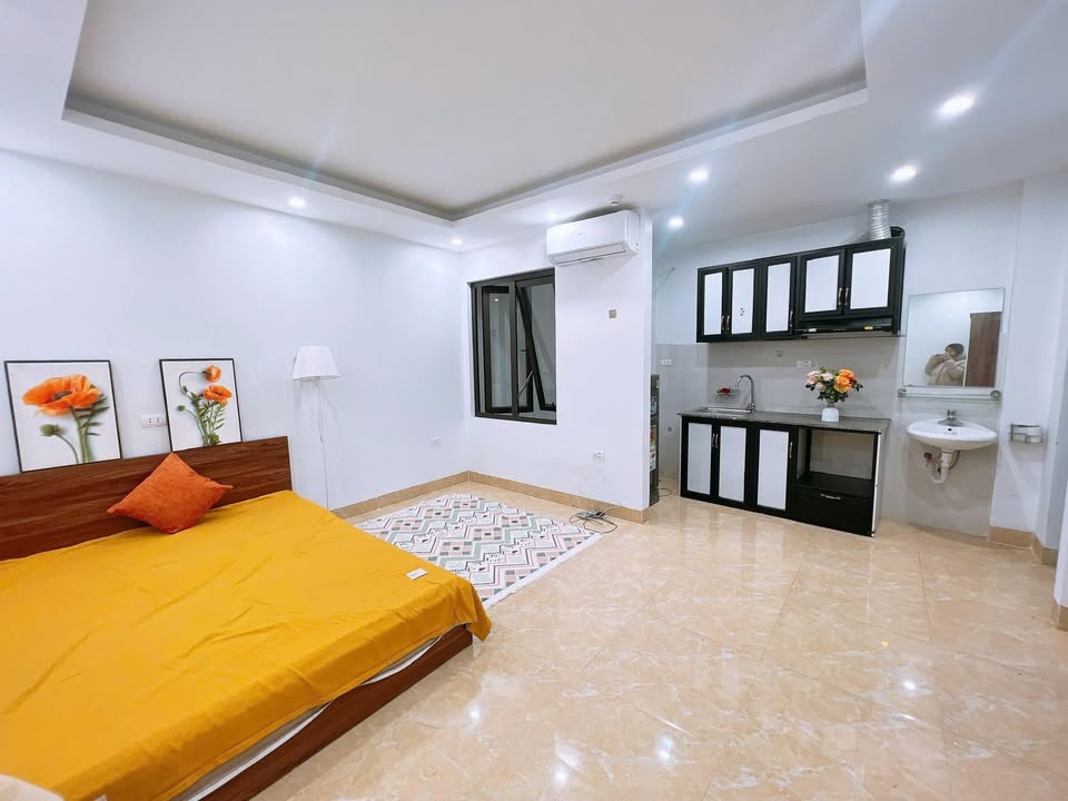 Căn hộ cho thuê tại 569 Lạc Long Quân, Tây Hồ - Giá chỉ 4.8 triệu/tháng, Full nội thất!