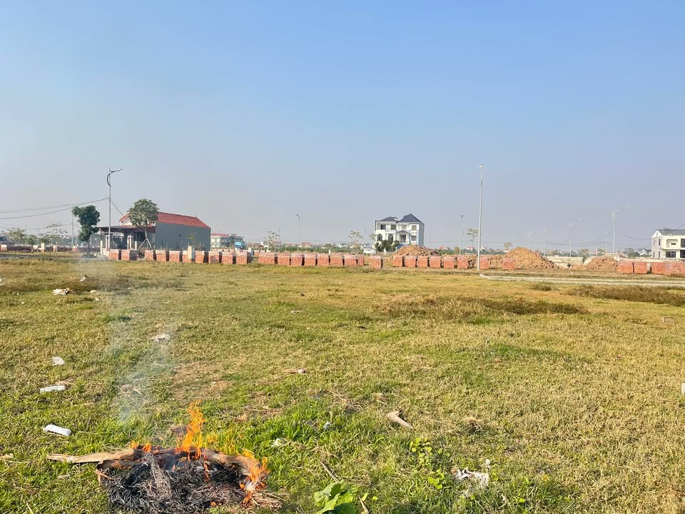 Đất cây xanh vỉa hè An Viên Tiên Lữ 100m² giá 2.3 tỷ - Cơ hội đầu tư lý tưởng!