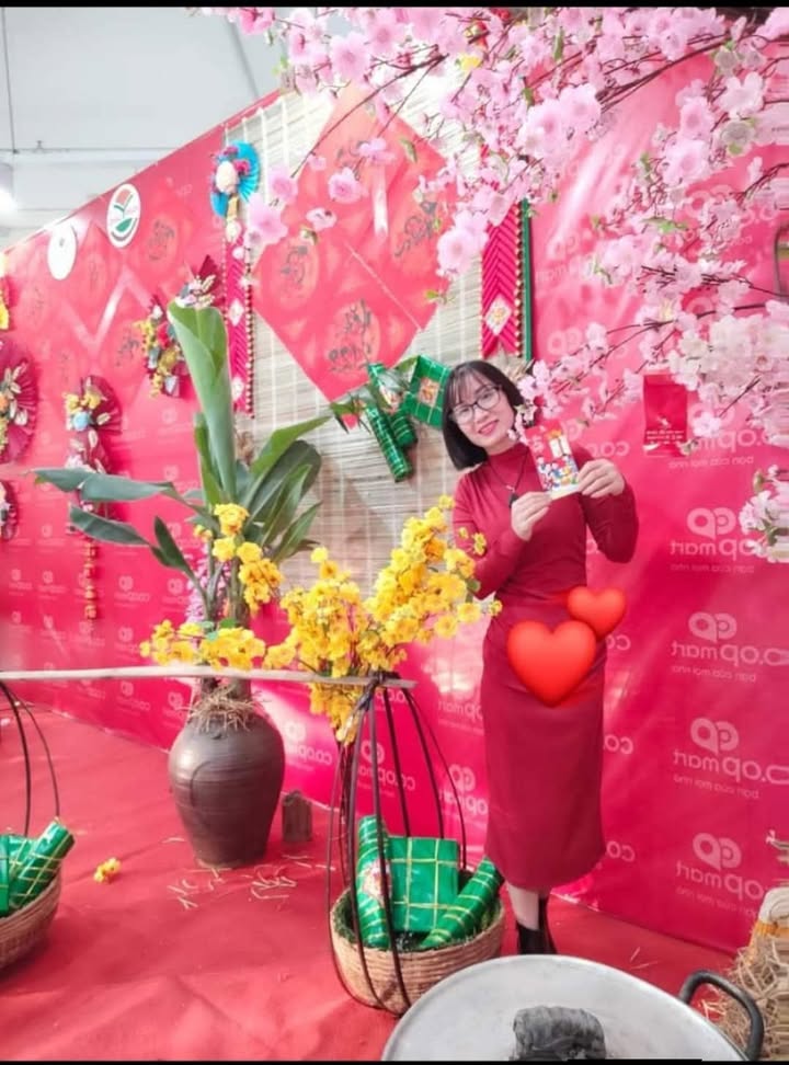 Đất thổ cư 320m² Khu 12 TT Lâm Thao - Đường ô tô tránh, giá 1.8 tỷ