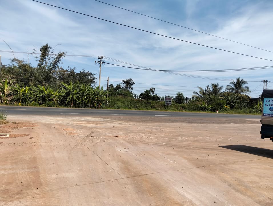 Warehouse 4000m² tại Quốc lộ 14, Bù Đăng - Nhà kho xưởng mới, sẵn sàng hoạt động!