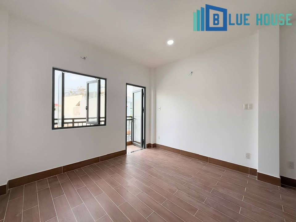 Studio cho thuê Tân Kỳ Tân Quý 60m² - Ban công rộng rãi, nội thất cơ bản!