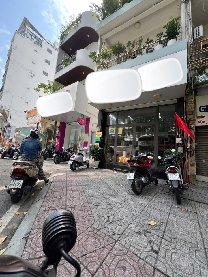 Cho thuê mặt bằng Trần Quang Khải, Tân Định, Q.1 - Phù hợp cho nhiều mô hình kinh doanh!