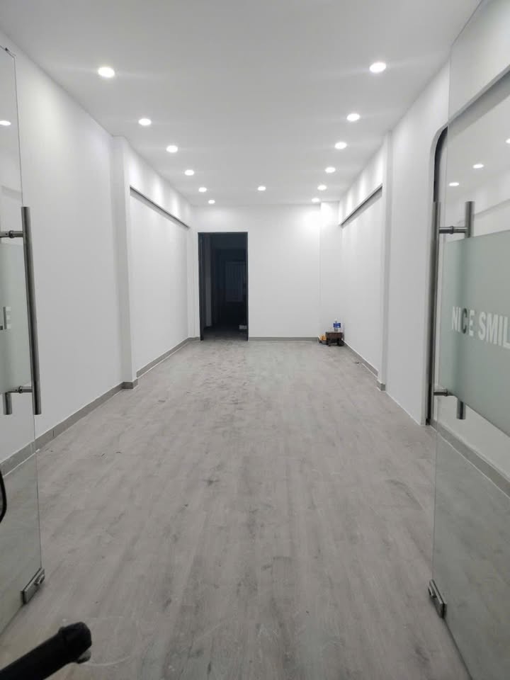 Nhà mặt tiền kinh doanh Trường Chinh, Tân Bình 88m² - Giá thuê 24 triệu/tháng!