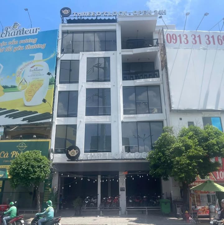 Toà Nhà Cho Thuê Tại Vòng Xoay Lê Đại Hành 800m² - Kinh Doanh Đa Ngành Nghề