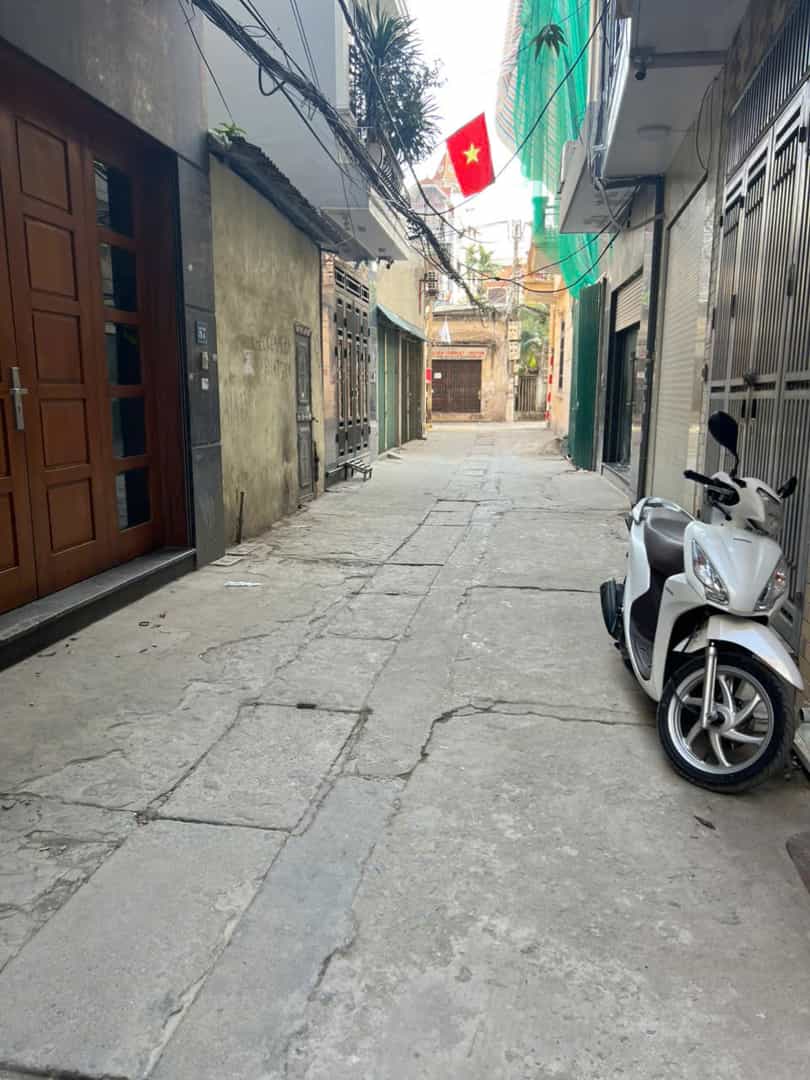 Nhà phố Quan Nhân, Thanh Xuân 60m² giá 12.6 tỷ - Mặt ngõ thông, kinh doanh sầm uất!