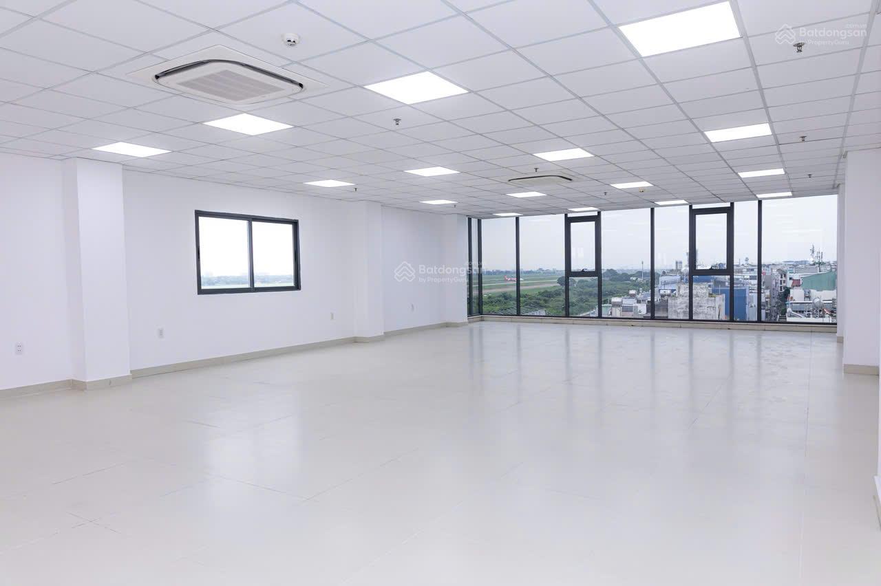 Cho thuê văn phòng quận Tân Bình 120m² giá 27 triệu - Hỗ trợ setup full nội thất!