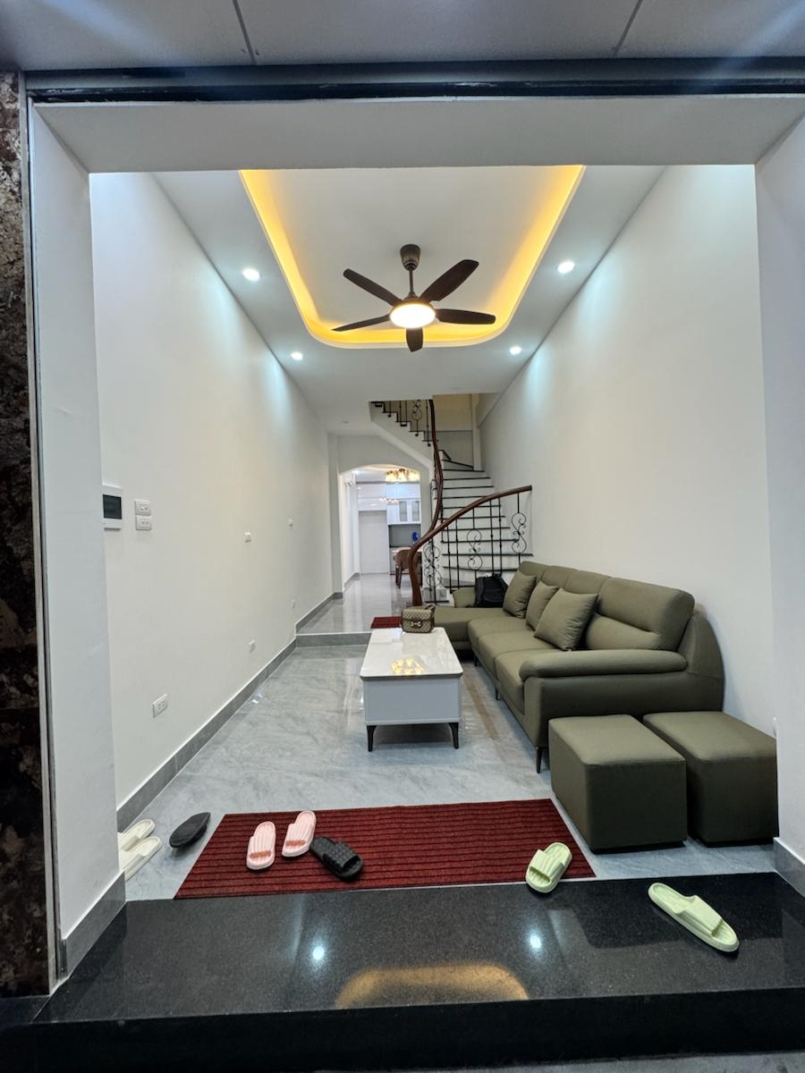 Bán nhà Ngọc Khánh Ba Đình 36m² giá 12,9 tỷ - Địa điểm vàng trung tâm!