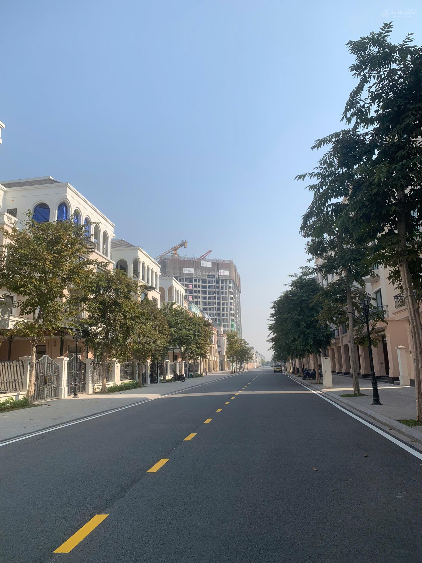 Liền kề Vinhomes Ocean Park 2, 75m² giá 12.5 tỷ - Gần chung cư Trinity, hoàn thiện 5 tầng!