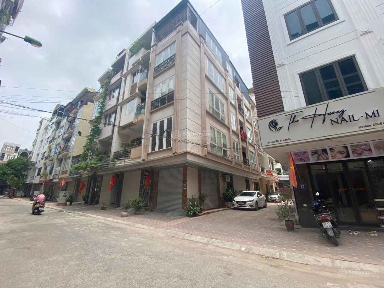 Nhà cho thuê Phú Diễn 60m² giá 18 triệu - Căn góc thông sàn, phù hợp nhiều mô hình kinh doanh!